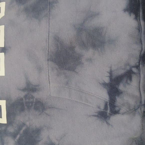 EUC Victoria's Secret PINK Pullover Sweatshirt - Picture 3 of 4